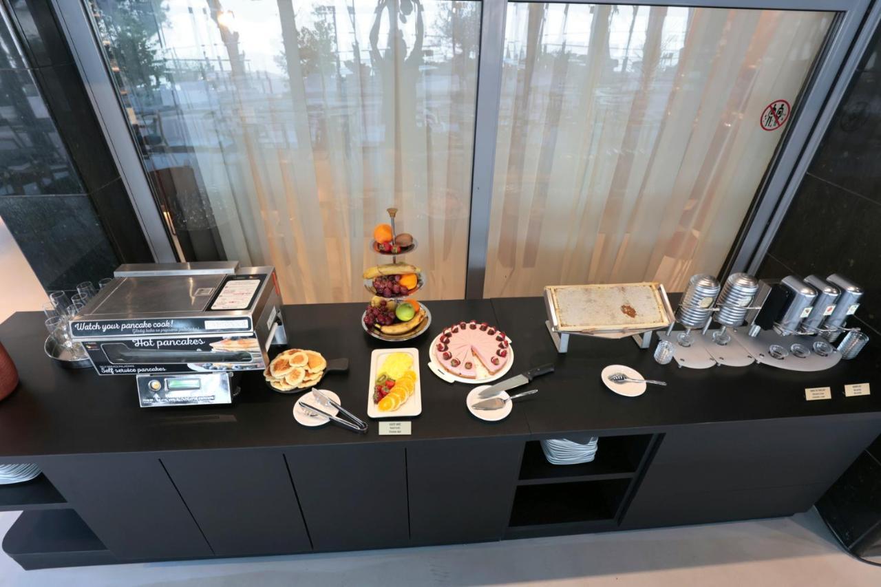 Hotel Milenij มาคาร์สกา ภายนอก รูปภาพ